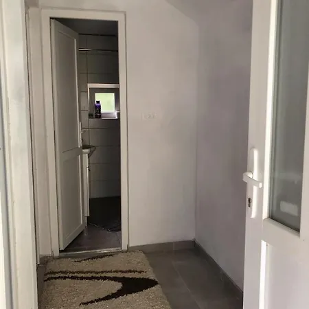 Kod Mikija 아파트